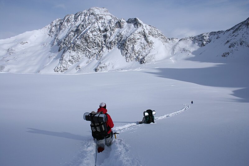 Winter Hike 1796562 1280