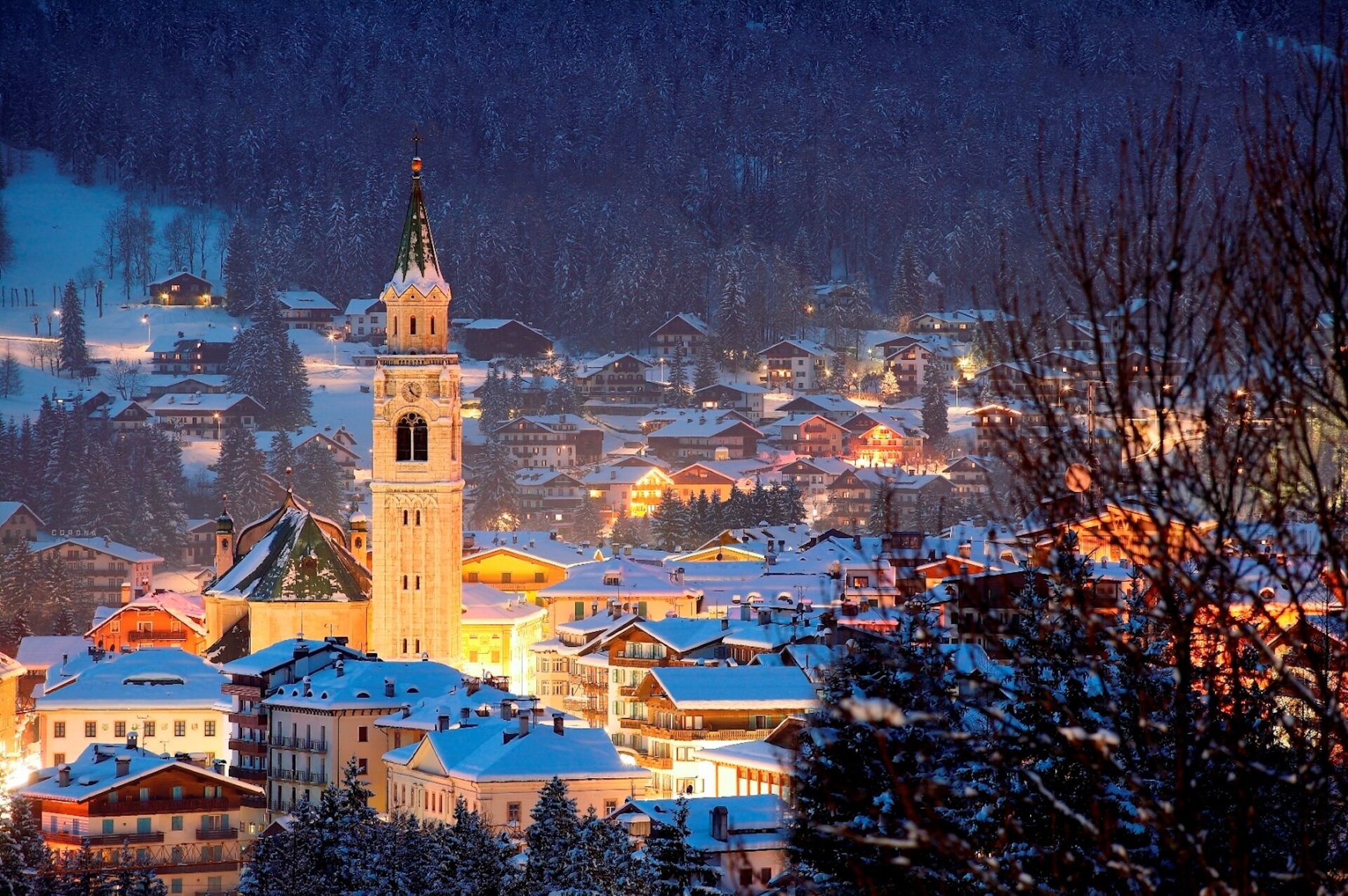 Centro Cortina D'Ampezzo   Luci Natale   Inverno   Bandion | © Bandion