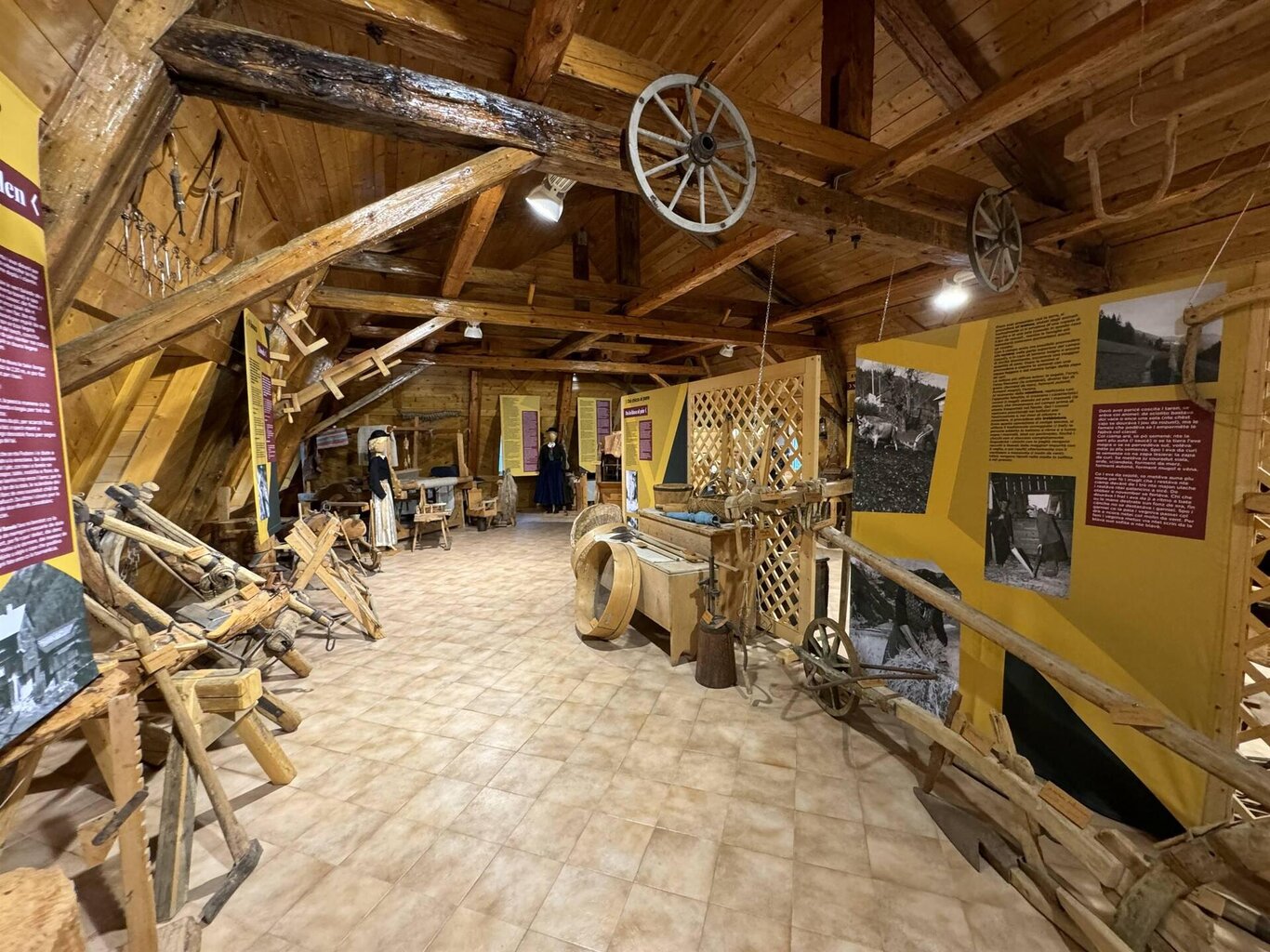 Museo Ladino Fodom interno Museo Ladino Fodom interno