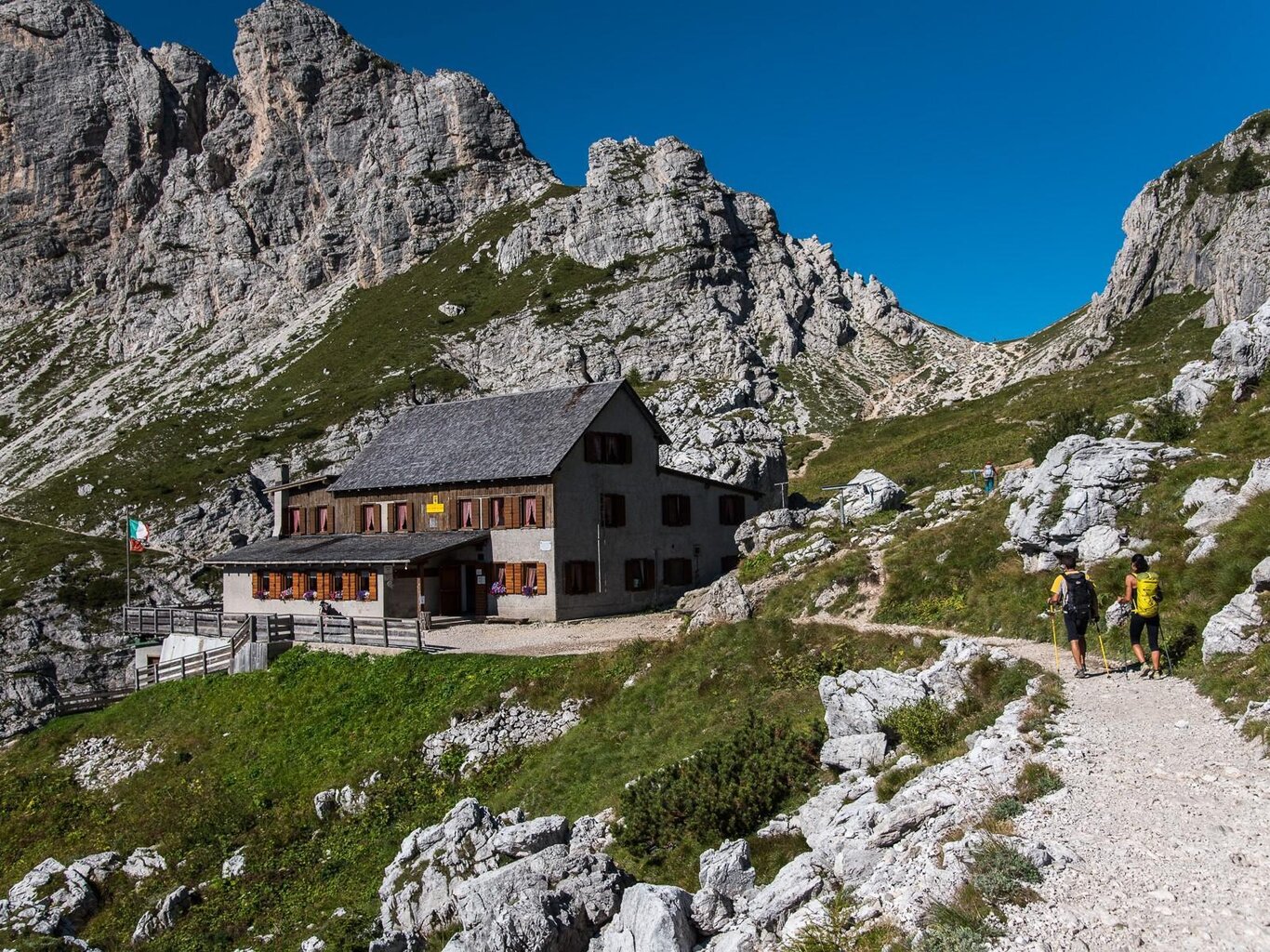 Rifugio Coldai Rifugio Coldai