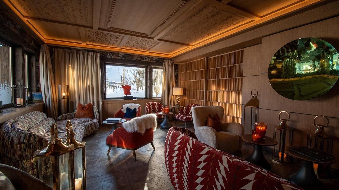 Eight Hotel