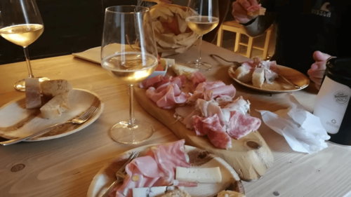 tagliere di salumi e formaggi
