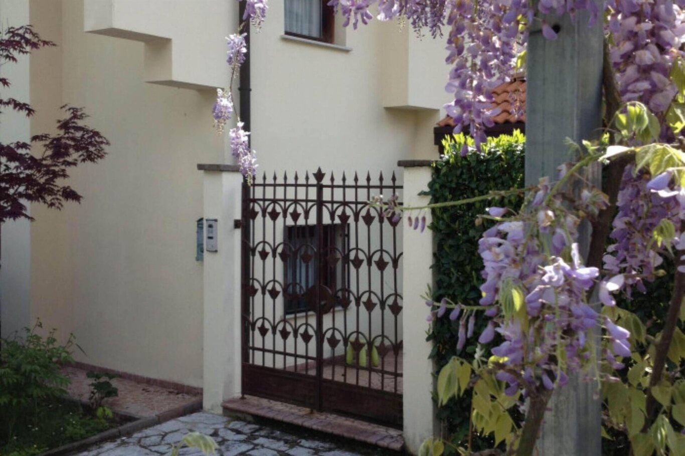Ingresso struttura Ingresso struttura