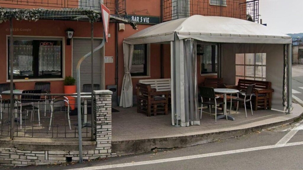 Bar Cinque Vie esterno