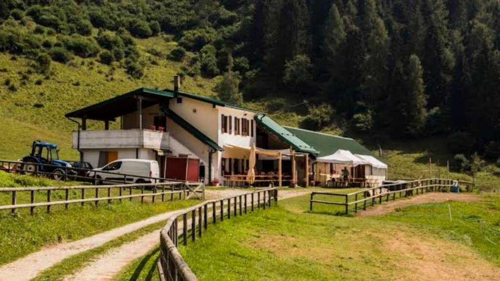 Malga I Van esterno