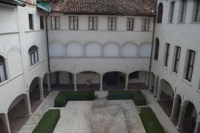 Chiostro Palazzo Fulcis