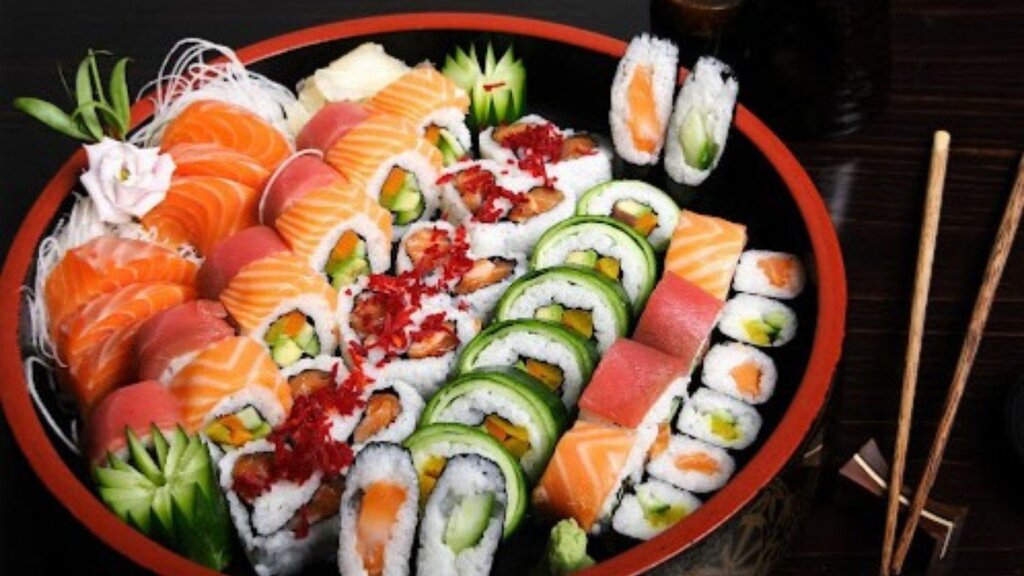 Sakura - sushi & bar piatto