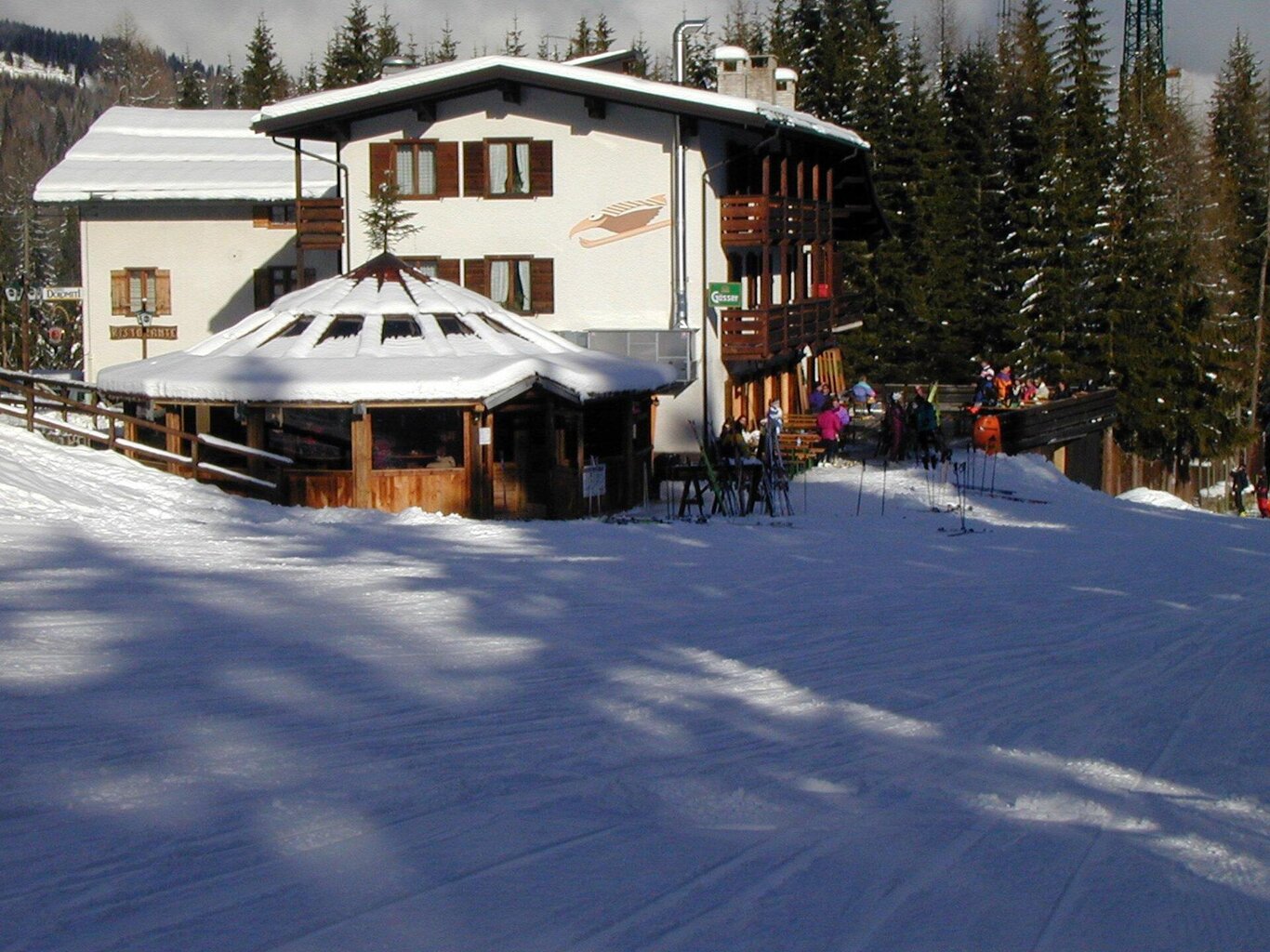 ski bar ski bar