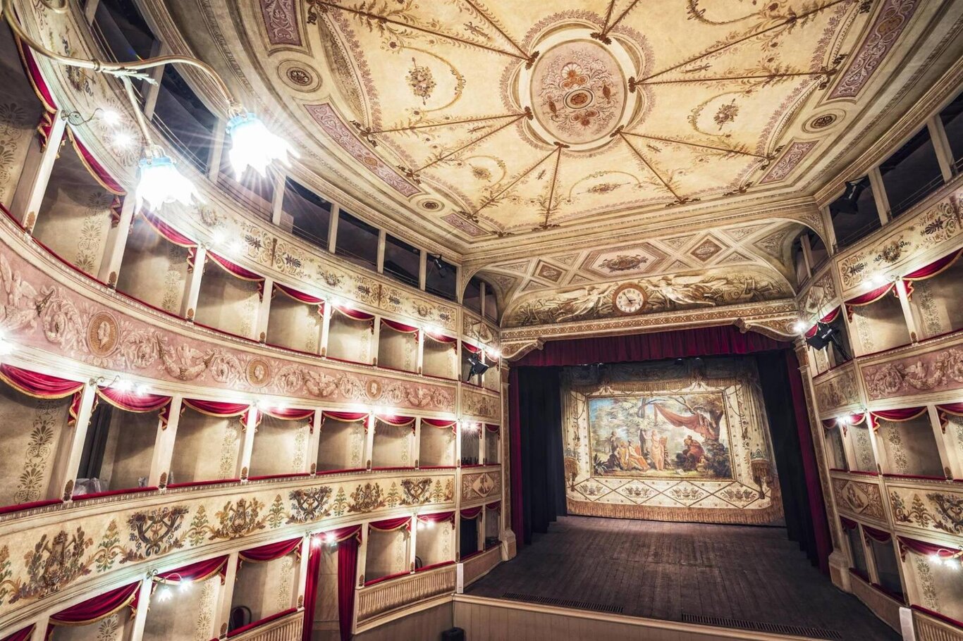 interno teatro