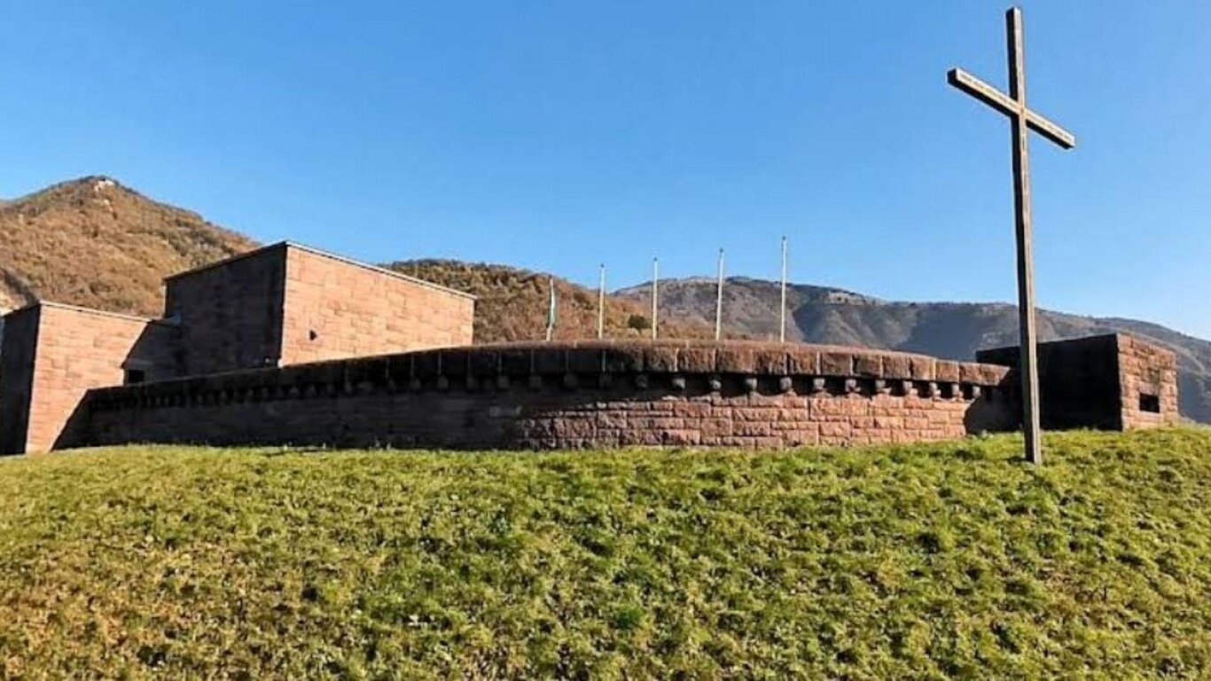 Totenburg esterno