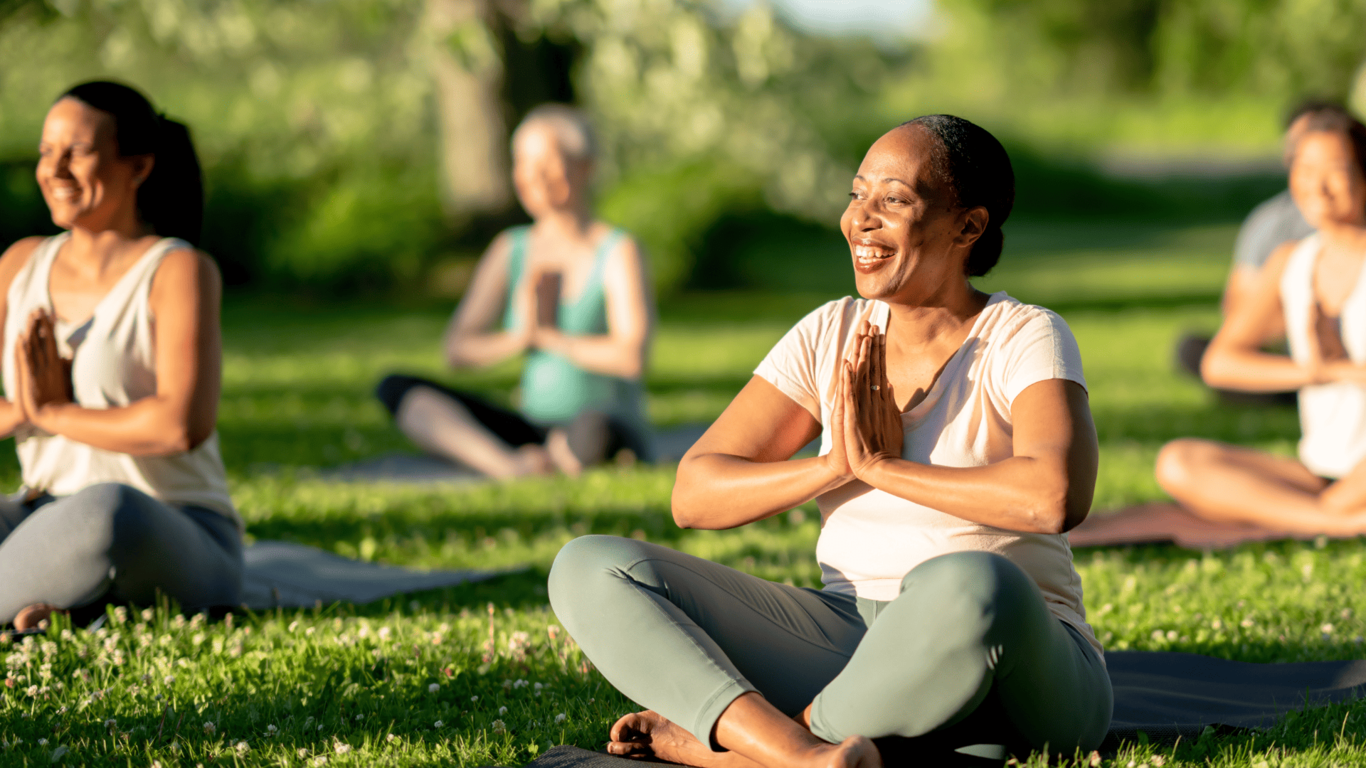 Yoga all'alba