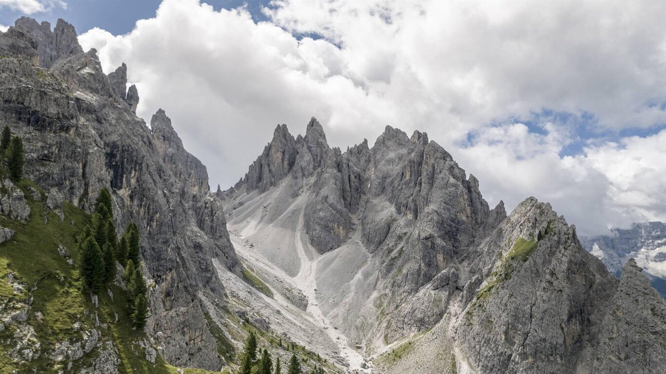 AlTre Storie... sotto le Cime