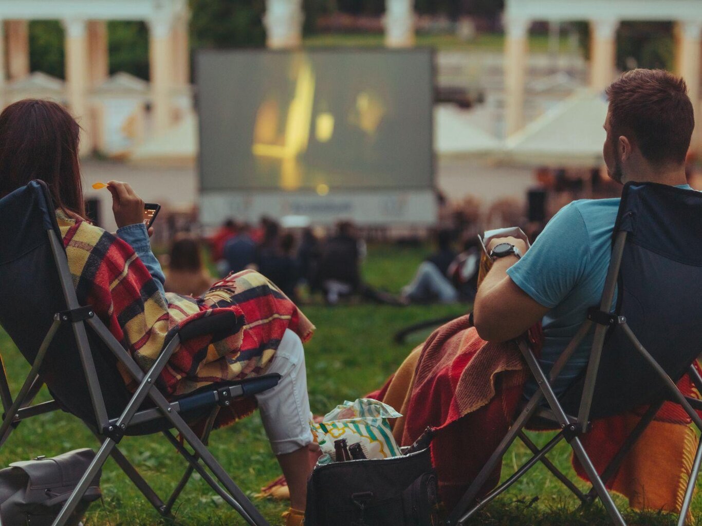 outdoor movie night