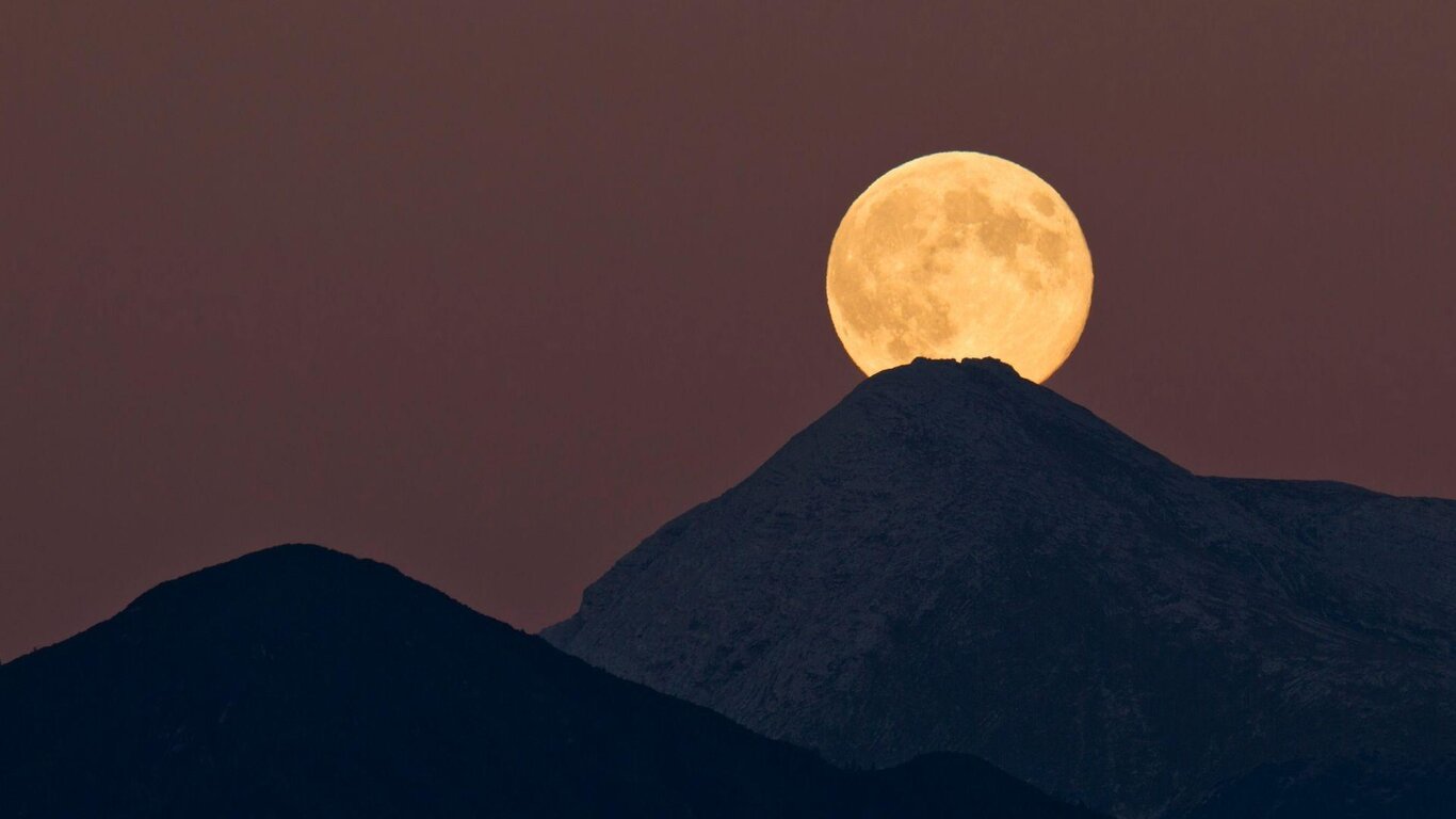 Escursione con la luna piena