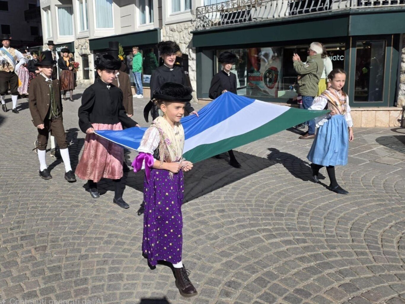 Esporre la bandiera ladina