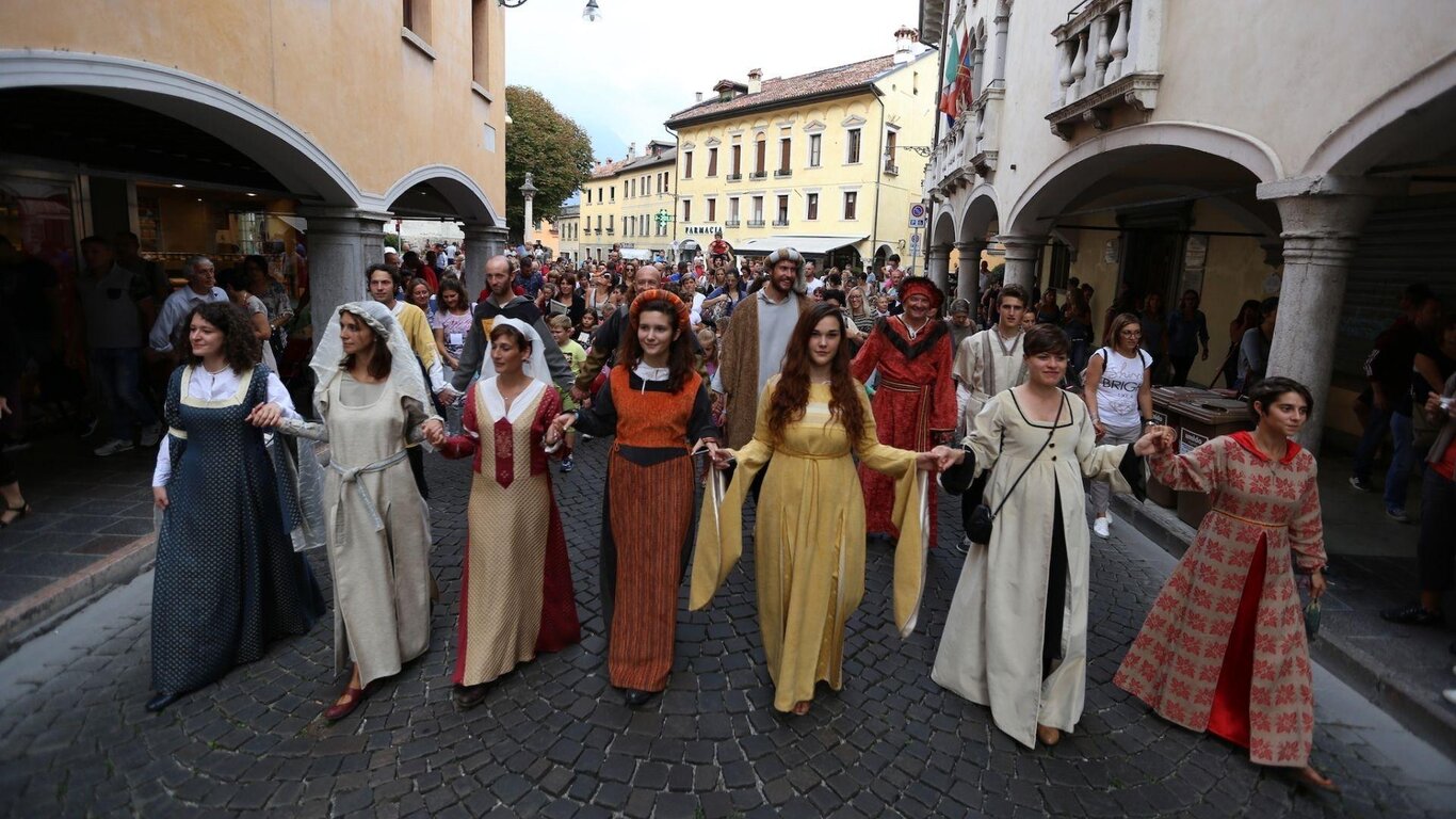Favole al balcone