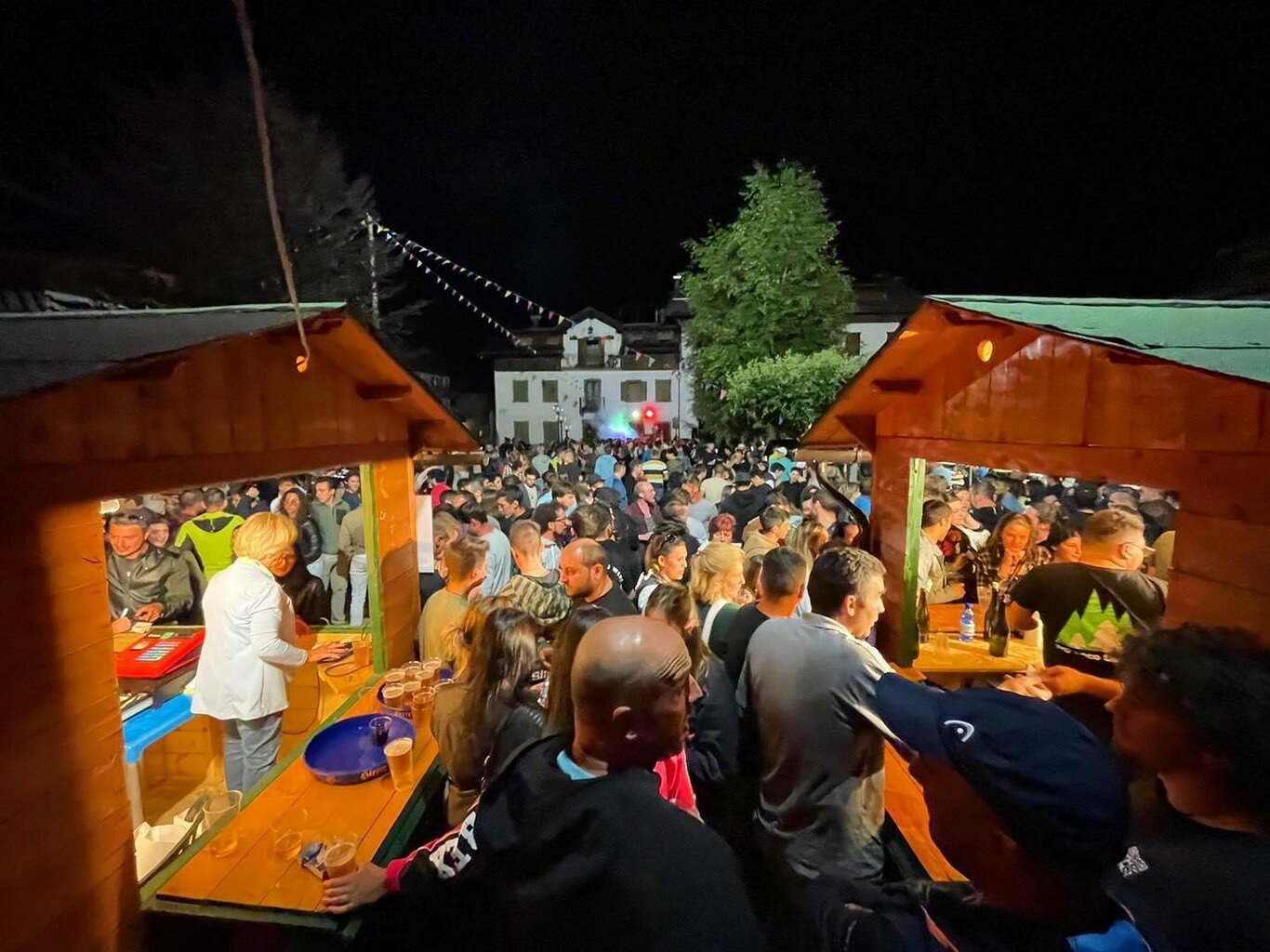 Festa in Piazzetta Baldissarutti
