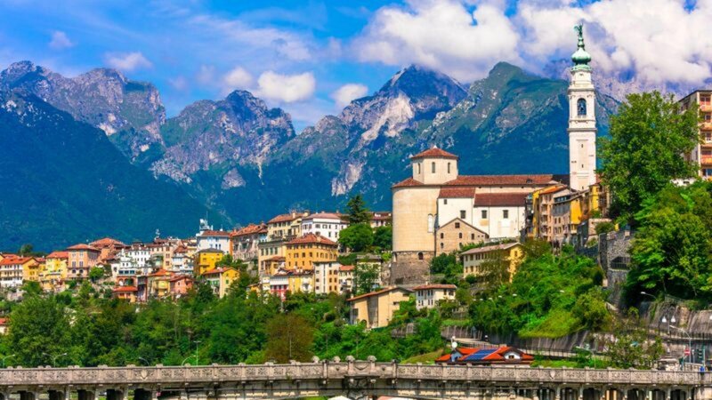 In scena si viaggia - Belluno di zattieri, dame e mercanti