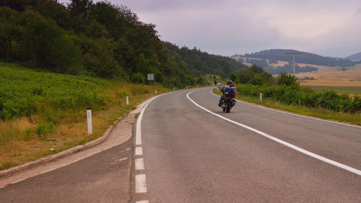 Mosca 2025: in moto oltre i blocchi e le sanzioni