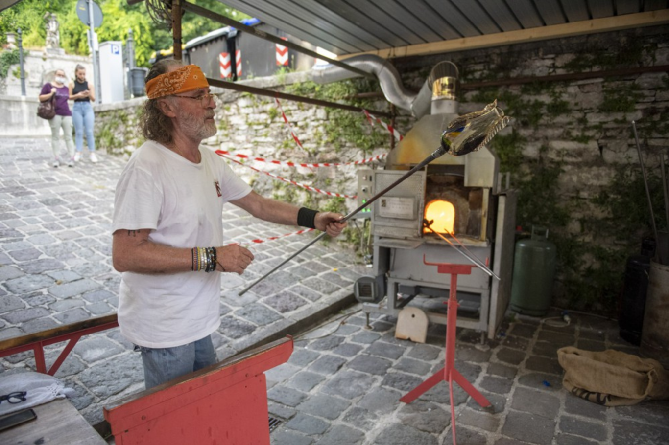 Exhibition of artistic and traditional crafts