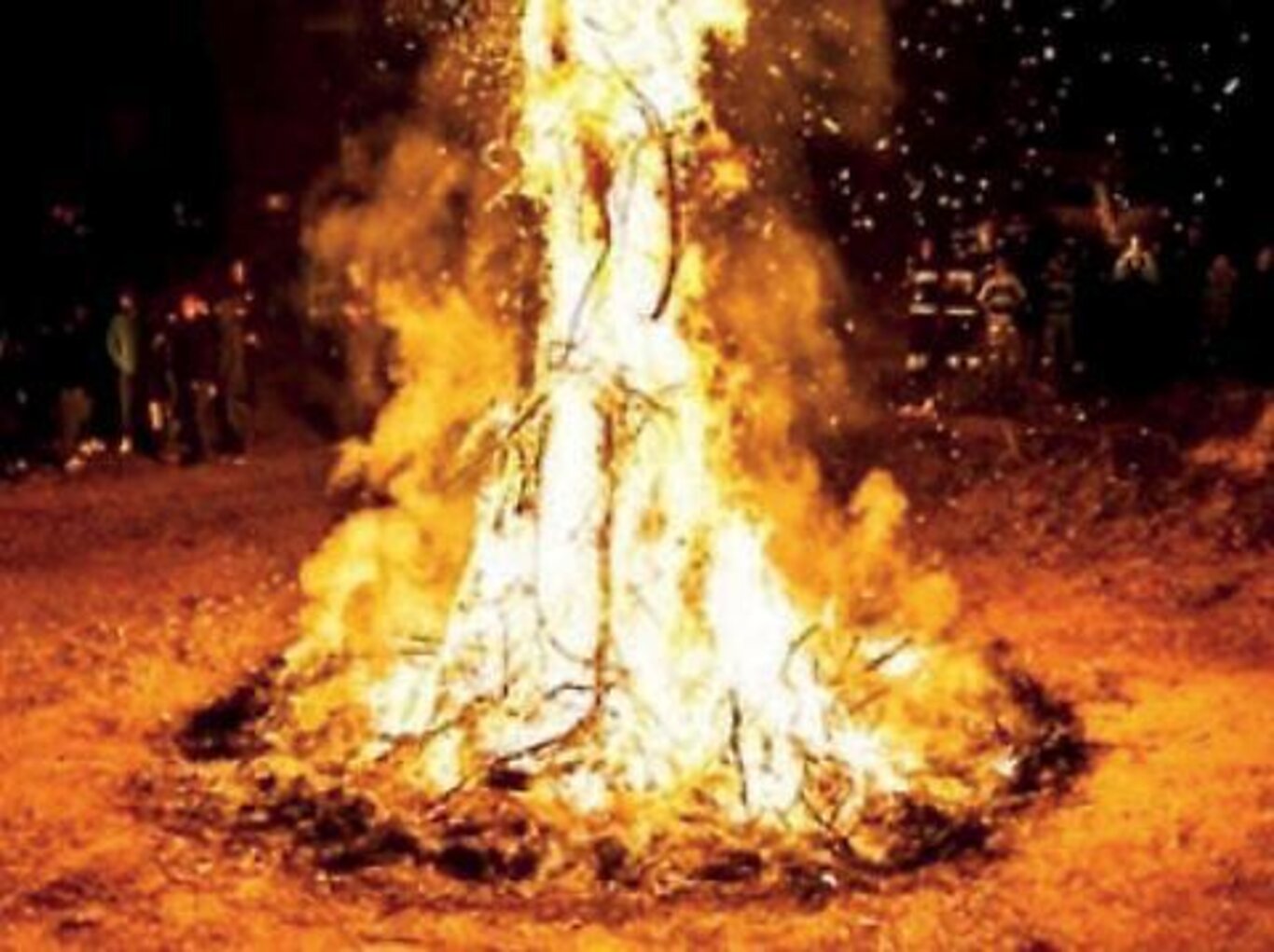 Rifugio Scarpa Dolomiti falo