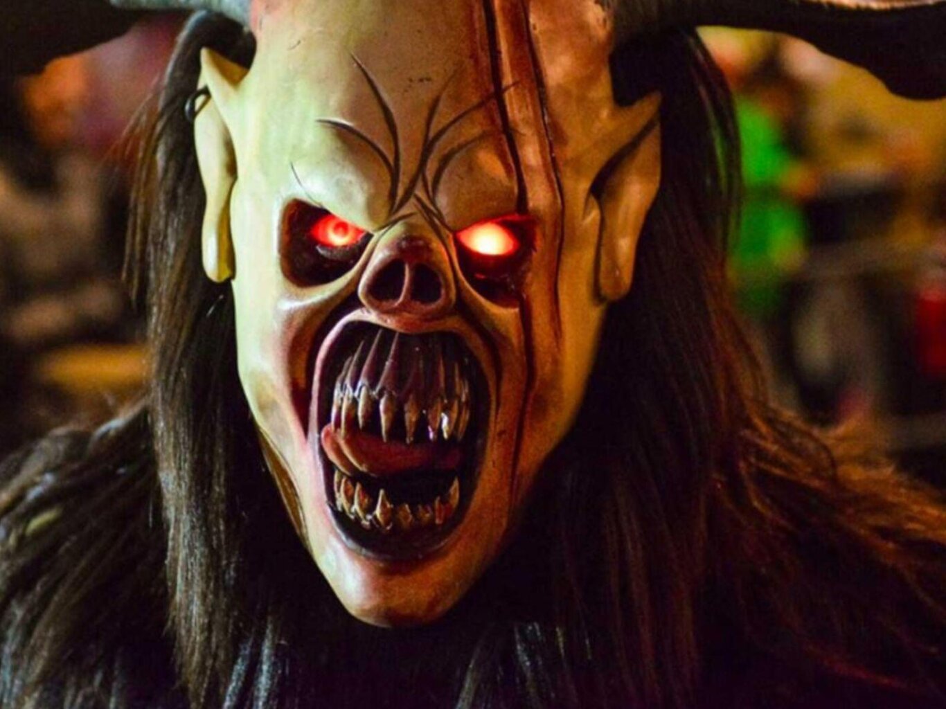 Solstizio d’Inverno con i Krampus all’Averau