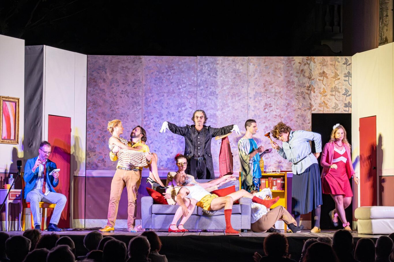 Schauspiel “Cash on delivery”