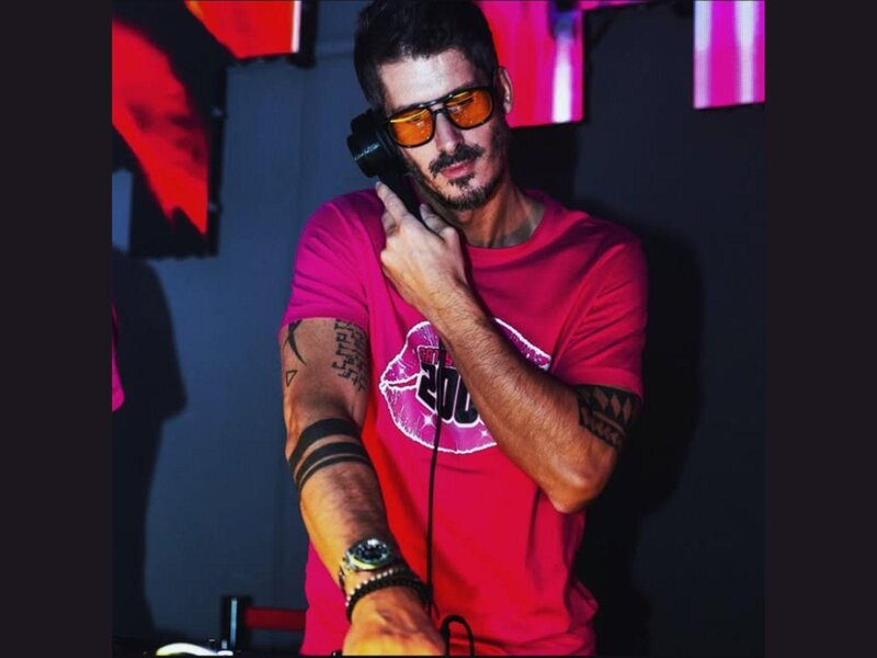 The Roof saturday night