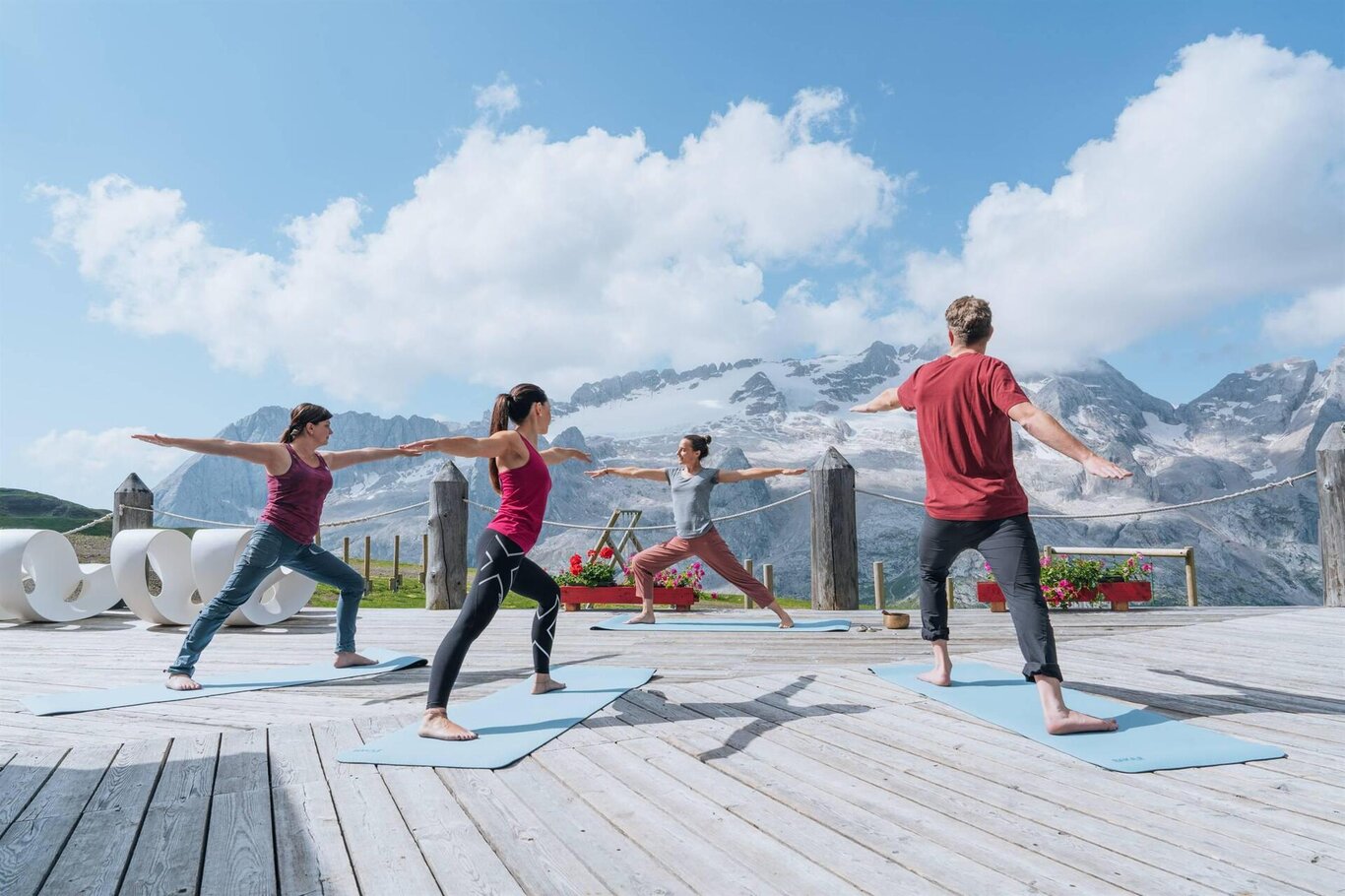 Yoga Gorza 2