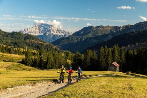 MTB-Family-arabba-trail-Incisa-archivio-arabba-fod MTB-Family-arabba-trail-Incisa-archivio-arabba-fod