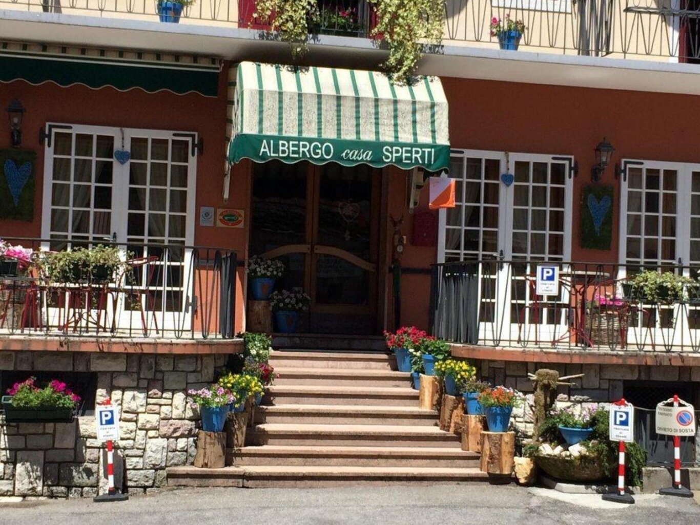 Albergo-Casa-Sperti-photos-Exterior-Hotel-informat