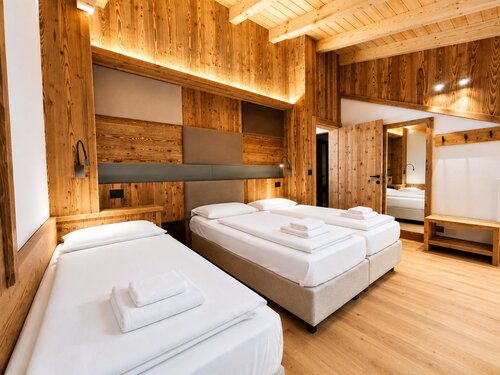 APPARTAMENTI DOLOMITES