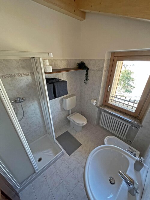 bagno (1) bagno (1)