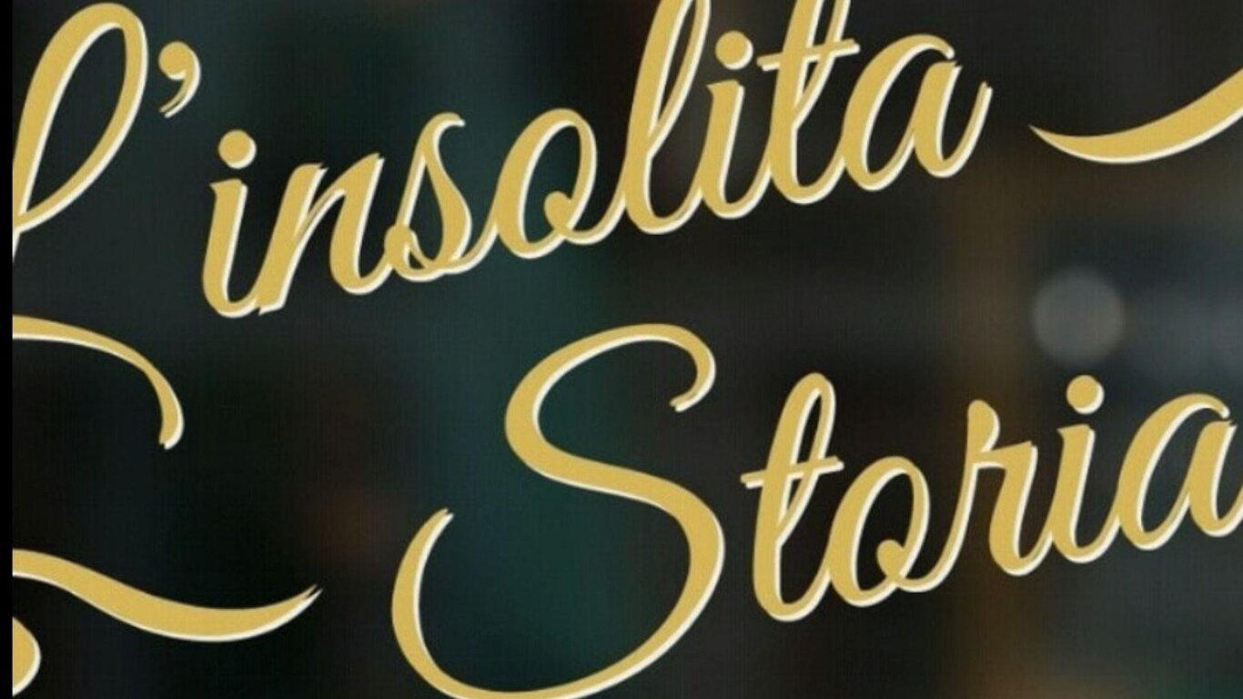 Bar L'insolita Storia Logo Bar L'insolita Storia Logo