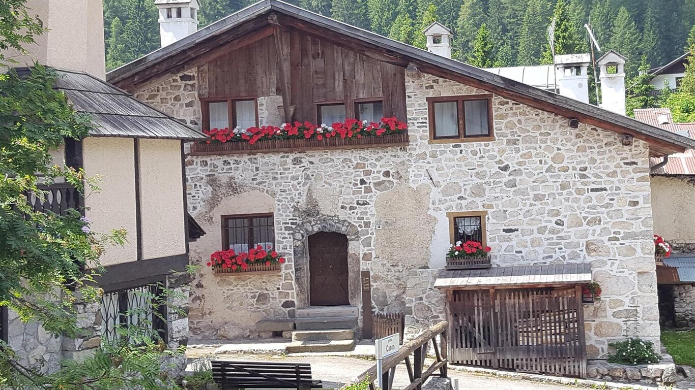 CASA POTOLA