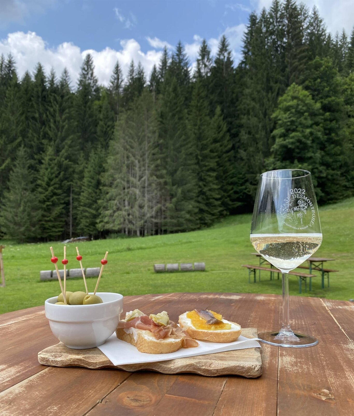 CICCHETTI ITINERANTI, VINO E CIBO IN QUOTA