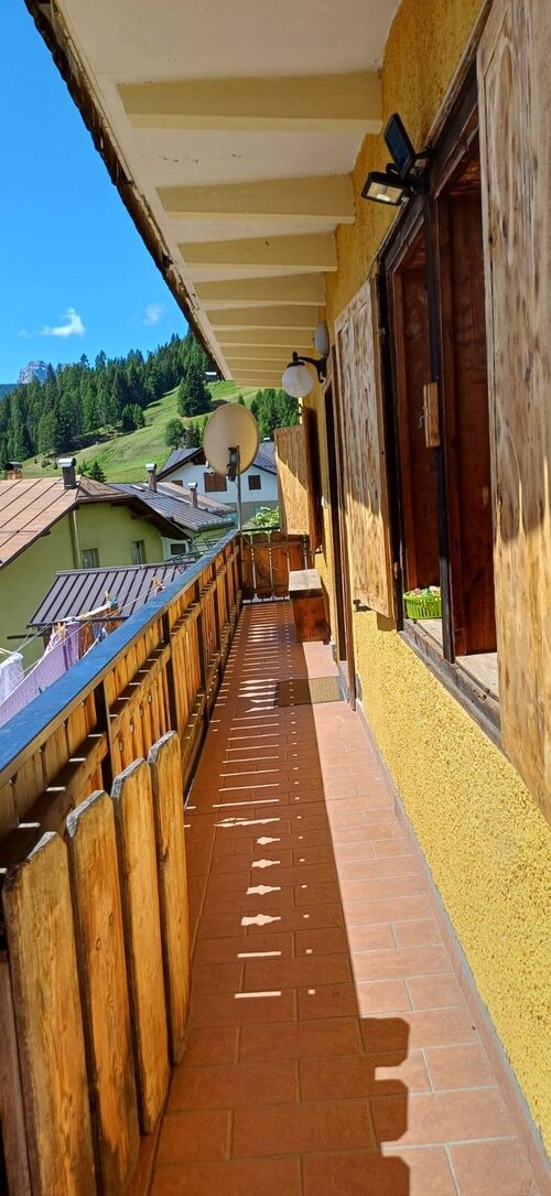 DE VILLA GUIDO