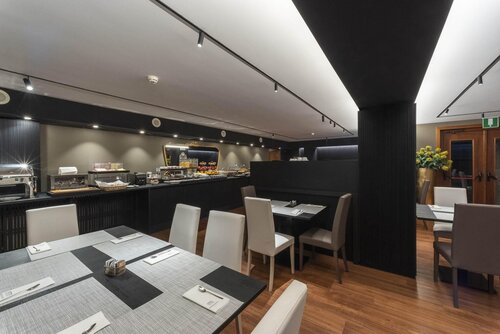 MN3_4864-HDR (1) MN3_4864-HDR (1)