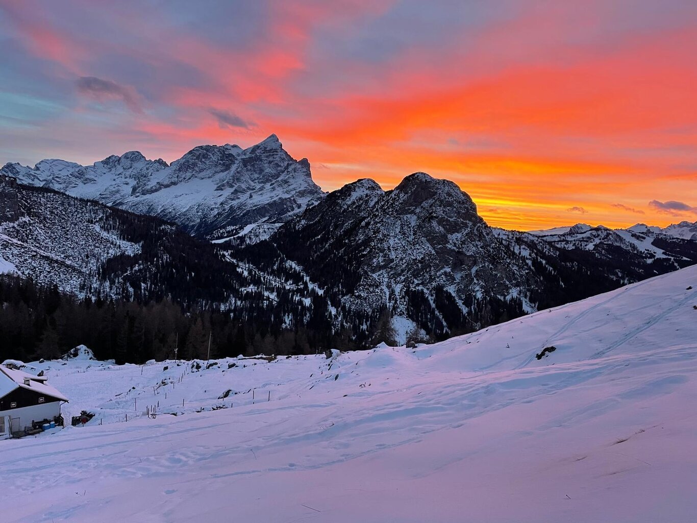 Ciaspolata al tramonto