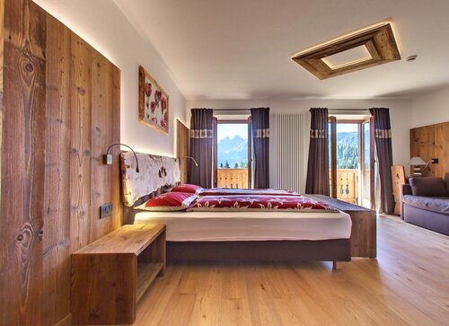 IMG 2023-10-26 at 14.53.28-2 IMG 2023-10-26 at 14.53.28-2