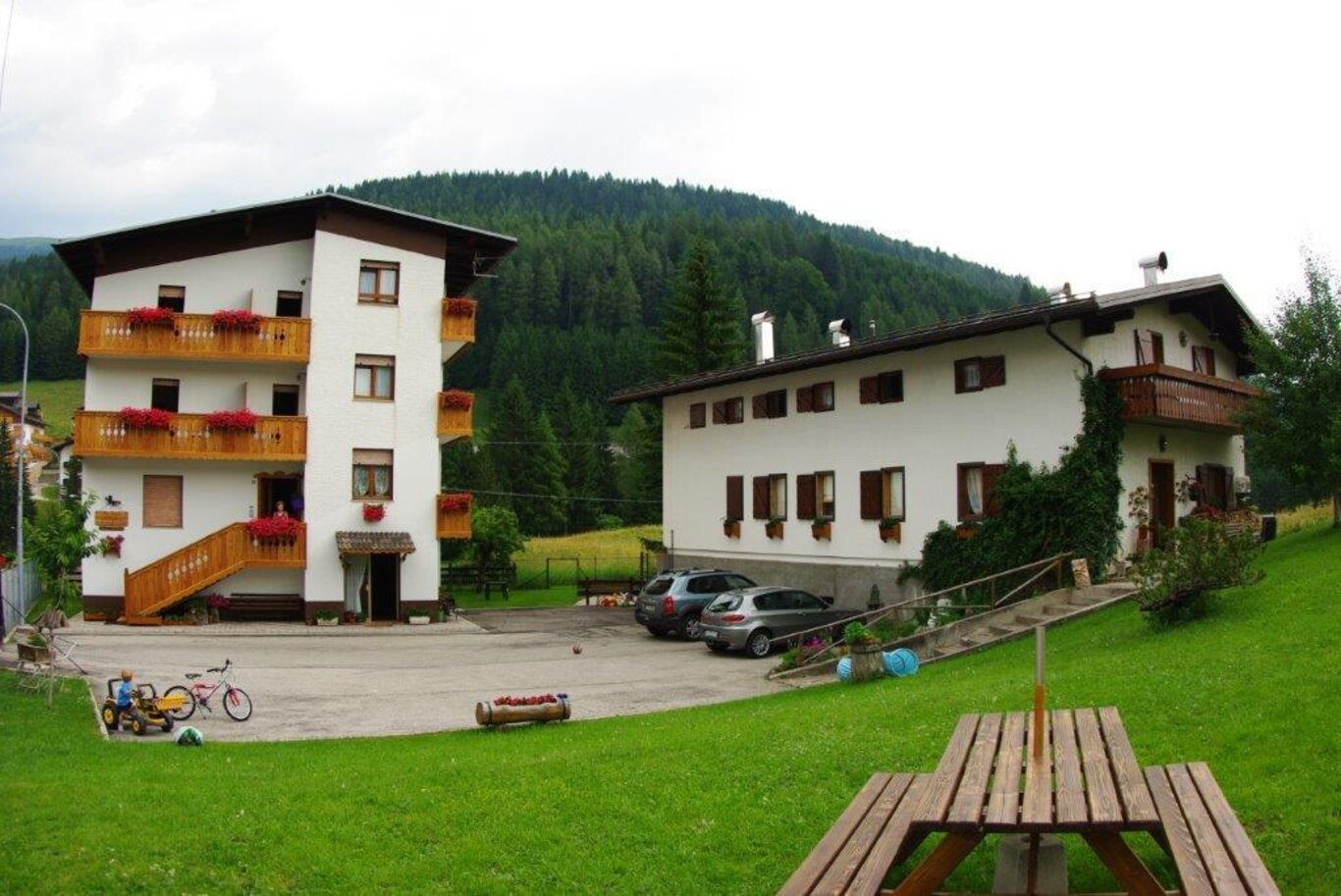LA STUA APPARTAMENTI DI FESTINI P. CRISTINA-LARICE