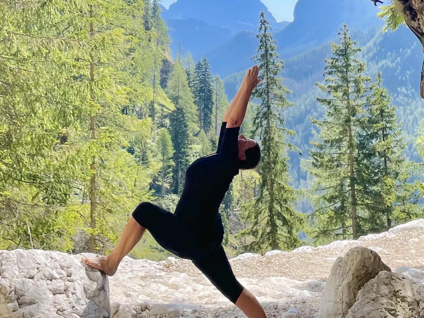 Lezioni di Yoga ai Piani di Pezzè