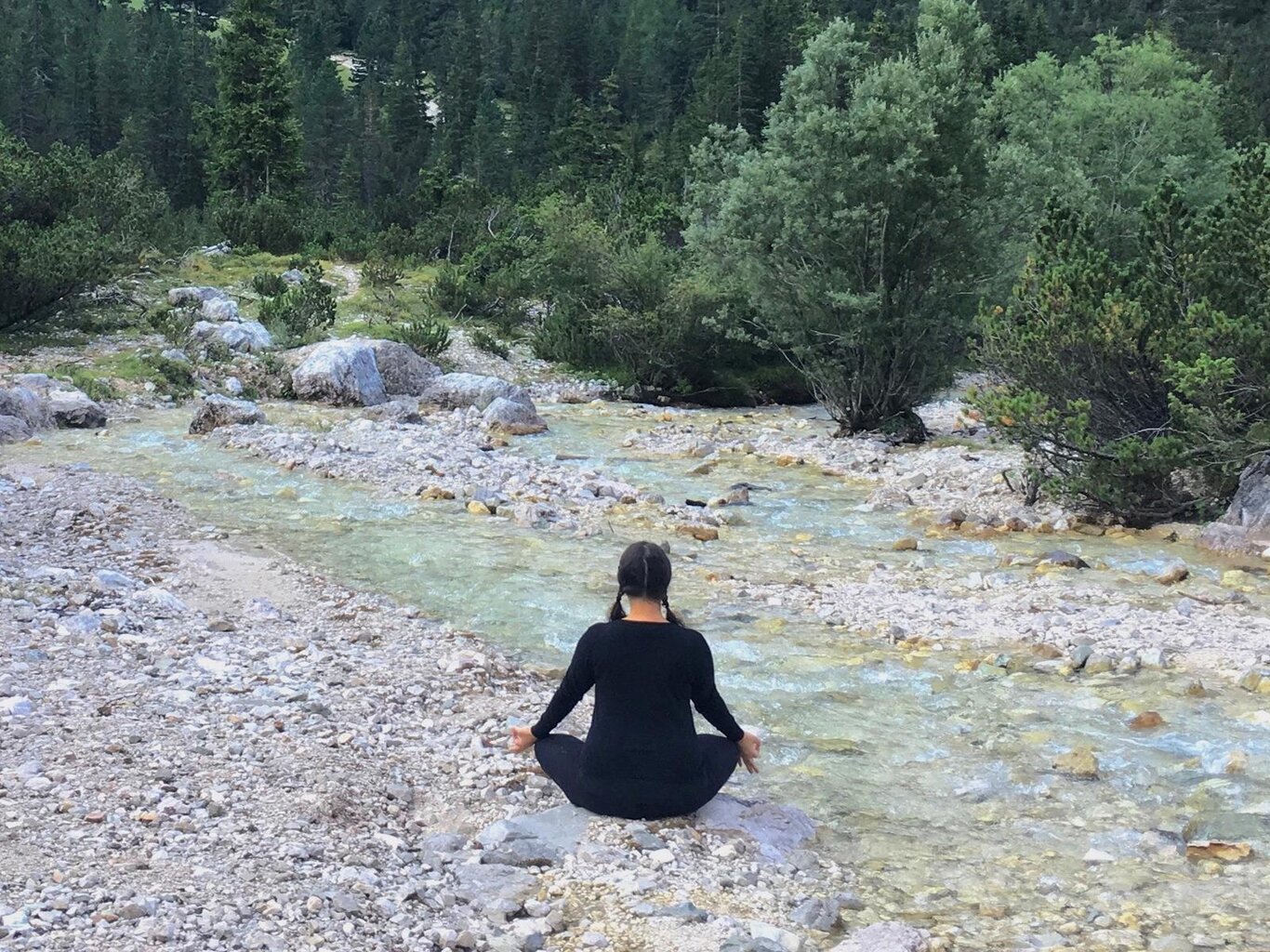 Lezioni di Yoga ai Piani di Pezzè