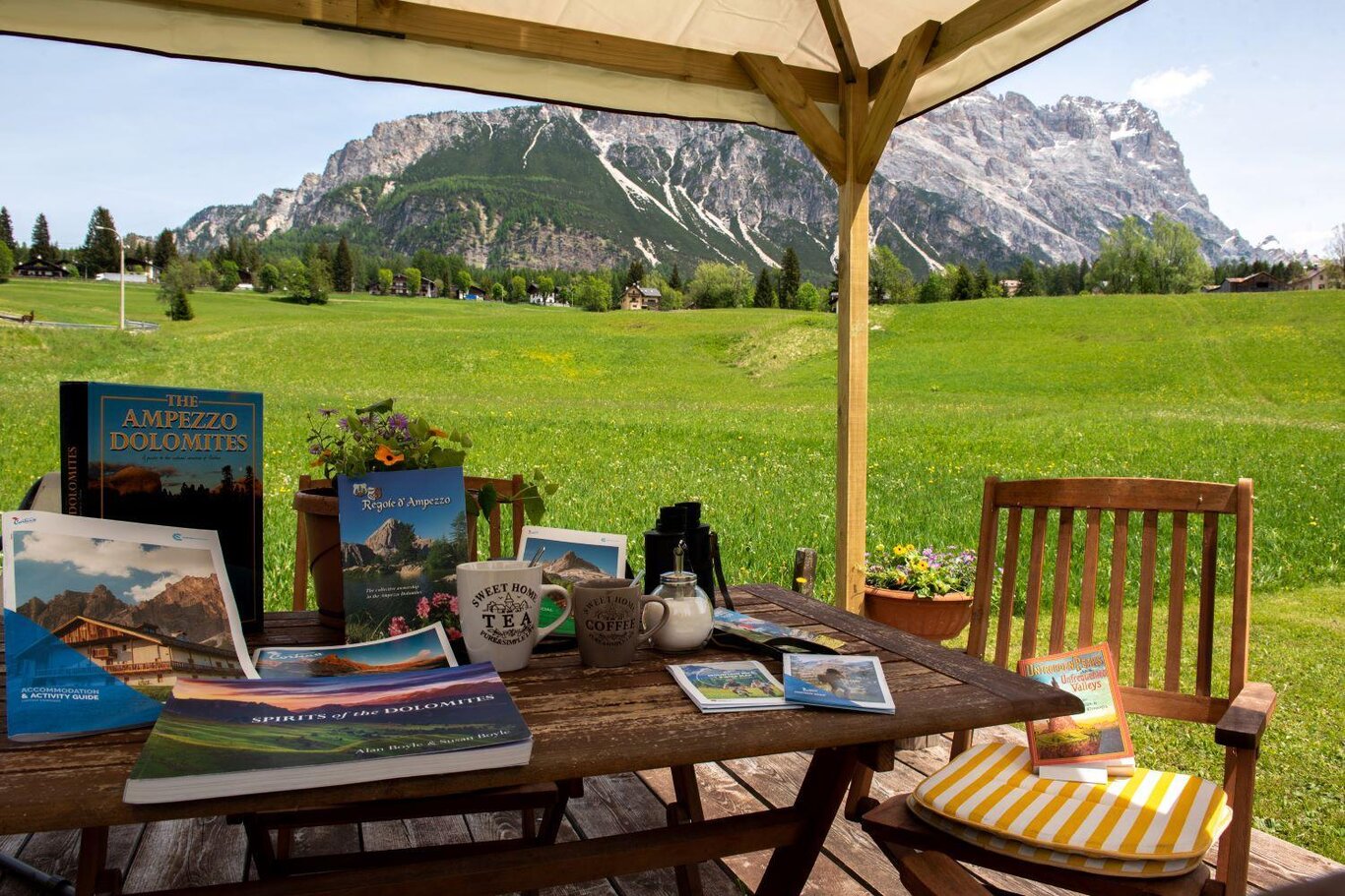 MASITO APARTMENTS: THE COZY