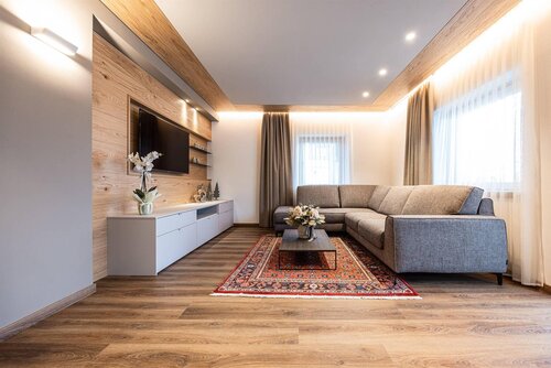 MENIA TAMON ANNARITA- CHALET STRUI