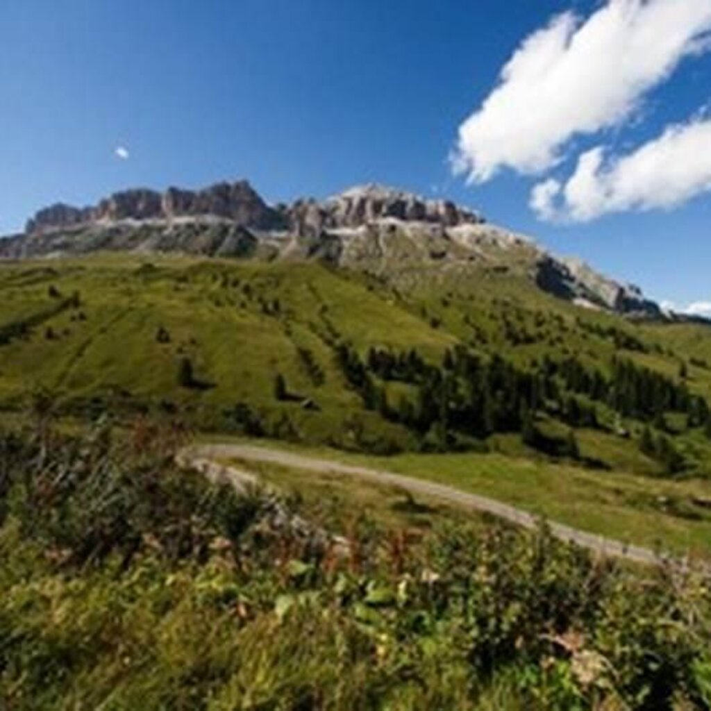 passo pordoi 2  passo pordoi 2