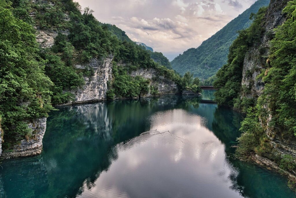 Lago_del_Senaiga Lago_del_Senaiga