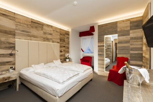 Camera Standard New Camera Standard New