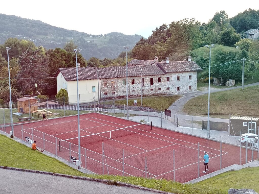 Tennis Salvarada 2