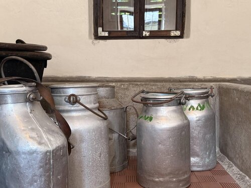 TOUR DEI "CASELI", VISITA ALLE 3 ANTICHE LATTERIE